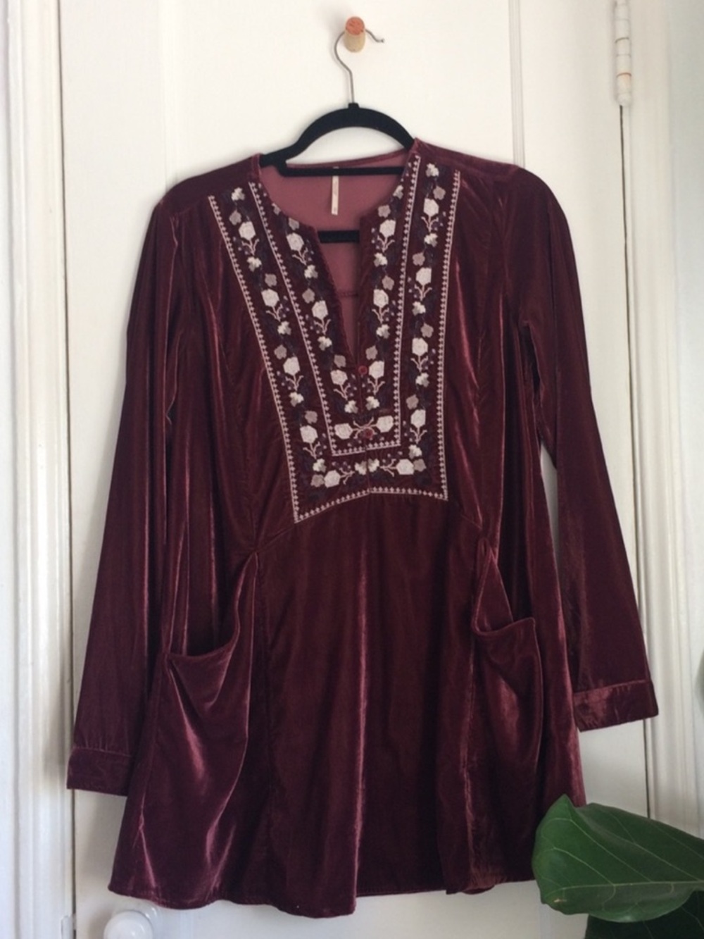 Free People Always Forever Velvet Velour Floral Embroidered Tunic Dress xs